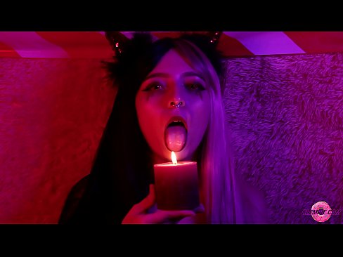 ❤️ Blowjob dìoghrasach bho Sexy Succubus le Coileanadh Beul Porno leinn ❌️❤