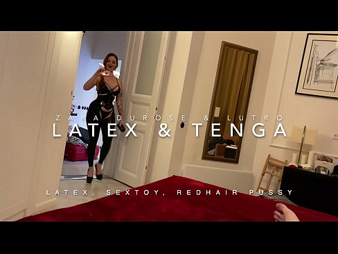 ❤️ Leas-phiuthar le ceann ruadh ann an deise latex air a fucked le stepbrother Porno leinn ❌️❤